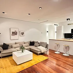 Apartment 120m By Sleep In, Bilbao
